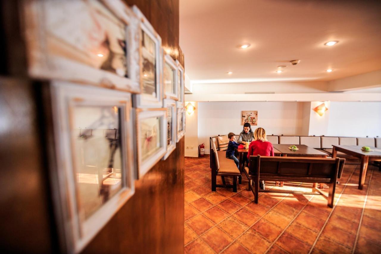 Zărneşti Hotel La Dolce Vita מראה חיצוני תמונה